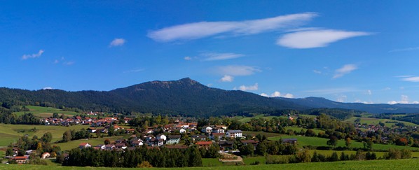 Pohled na Ostrý od bavorského Lamu