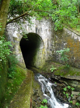 Dolní konec tunelu